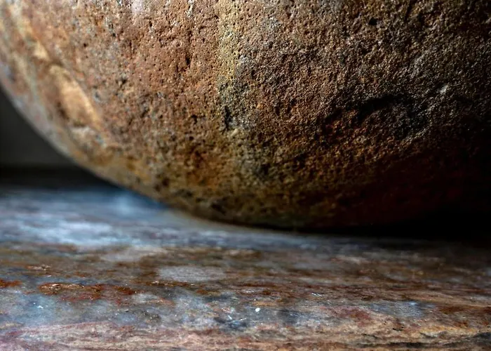 Mikro.kastro Kalotaritissa In Chora